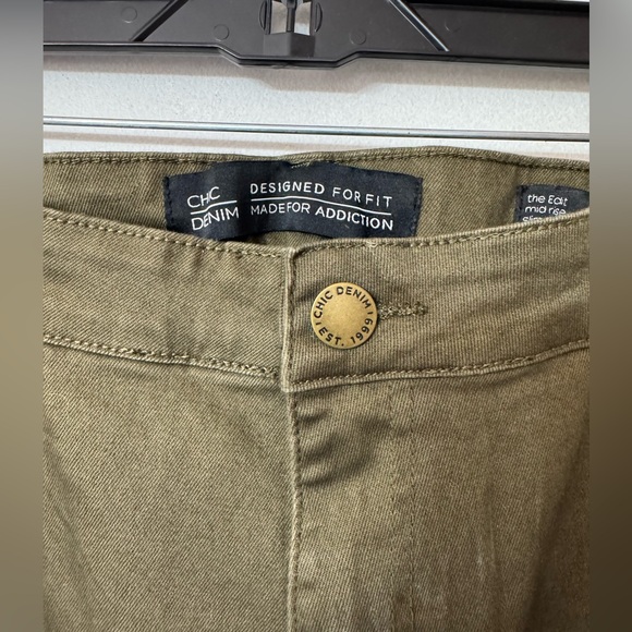 Size 24 ChicDenim Olive Green-Brown Distressed Jeans // NWT - Picture 5 of 7